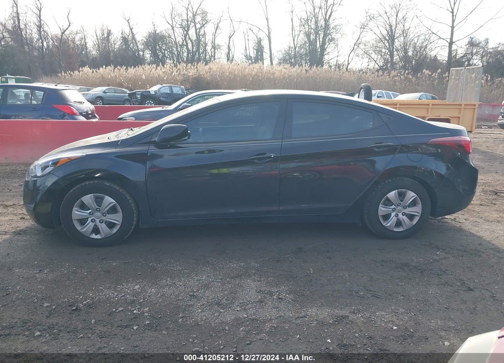 2016 HYUNDAI ELANTRA SE VIN: KMHDH4AE9GU545463