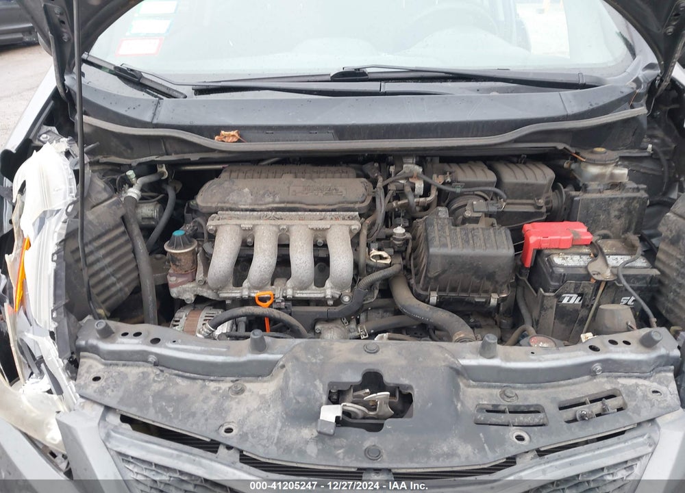 2012 HONDA FIT VIN: JHMGE8H31CC029201