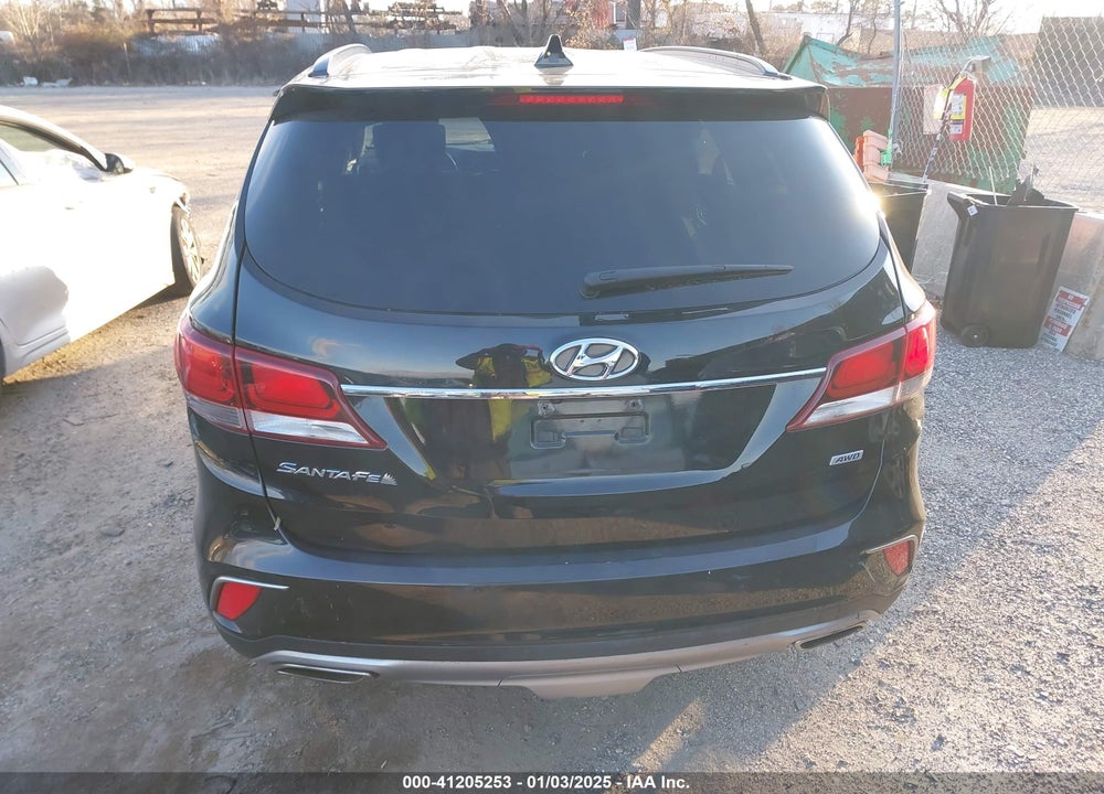 2018 HYUNDAI SANTA FE SE VIN: KM8SMDHF6JU274211