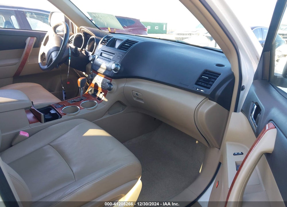 2009 TOYOTA HIGHLANDER LIMITED VIN: JTEES42A492148405