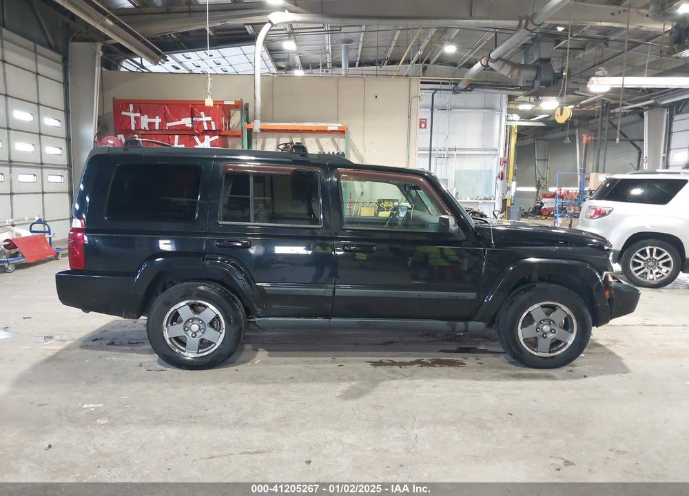 2007 JEEP COMMANDER SPORT VIN: 1J8HH48K17C627204