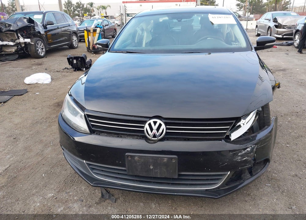 2013 VOLKSWAGEN JETTA 2.5L SE VIN: 3VWDP7AJ8DM286094