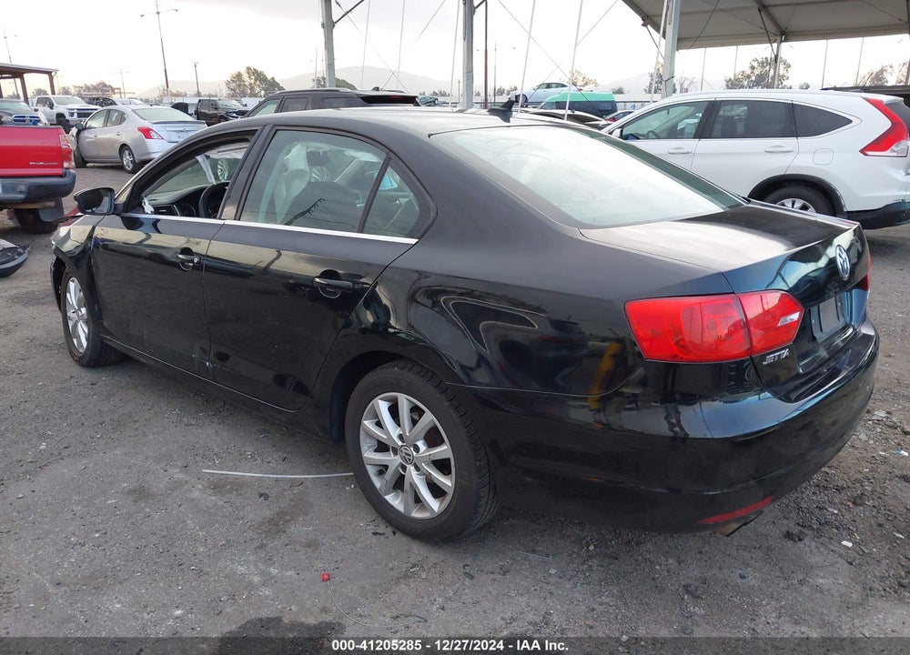 2013 VOLKSWAGEN JETTA 2.5L SE VIN: 3VWDP7AJ8DM286094
