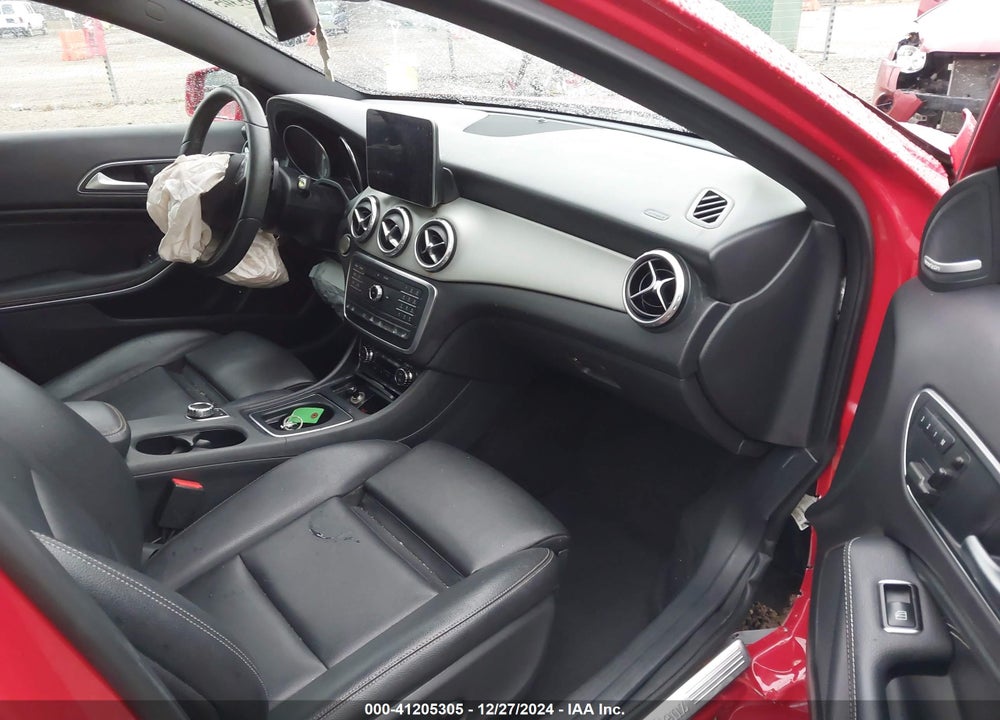 2017 MERCEDES-BENZ GLA 250 4MATIC VIN: WDCTG4GBXHJ318599