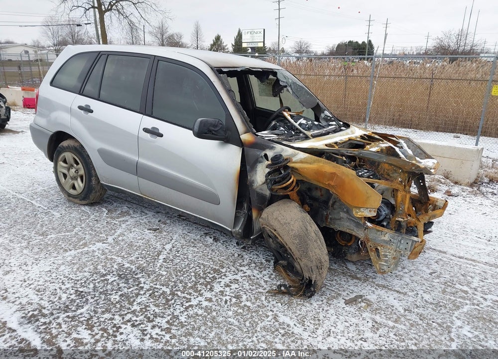 2005 TOYOTA RAV4 VIN: JTEGD20V950075163