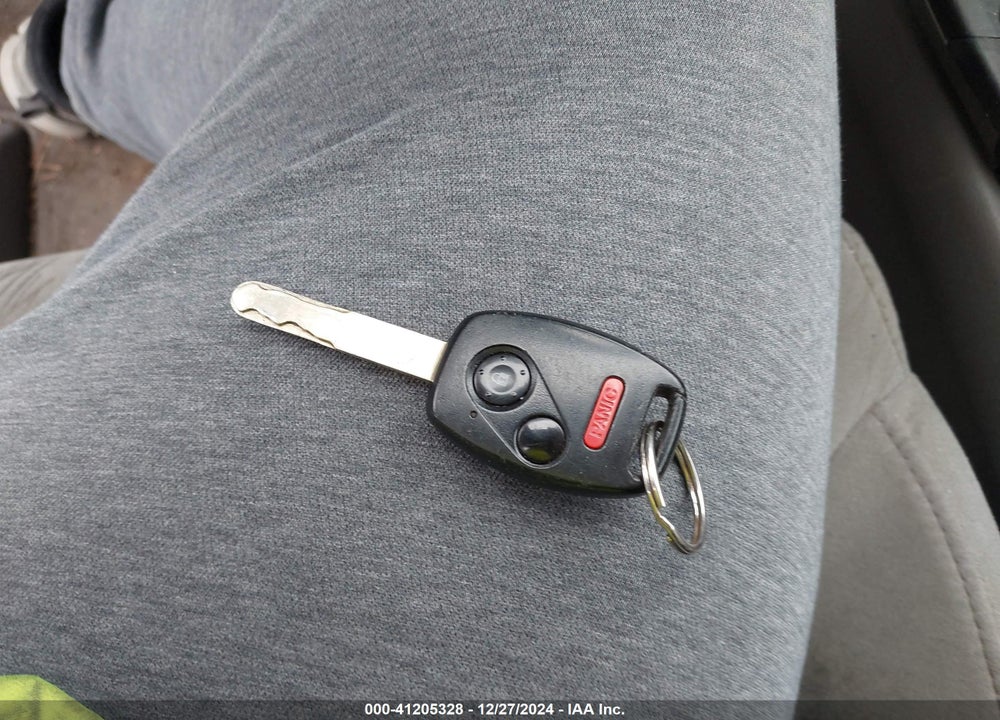 2008 HONDA CIVIC LX VIN: 2HGFG11688H533673
