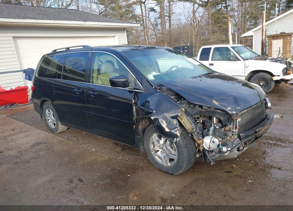 2006 HONDA ODYSSEY EX-L VIN: 5FNRL38756B451839