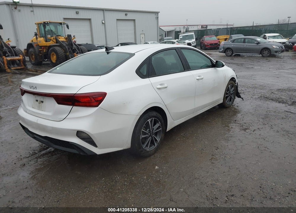 2022 KIA FORTE LXS VIN: 3KPF24ADXNE488546