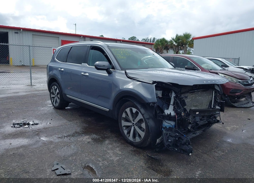 2022 KIA TELLURIDE S VIN: 5XYP6DHC8NG237985