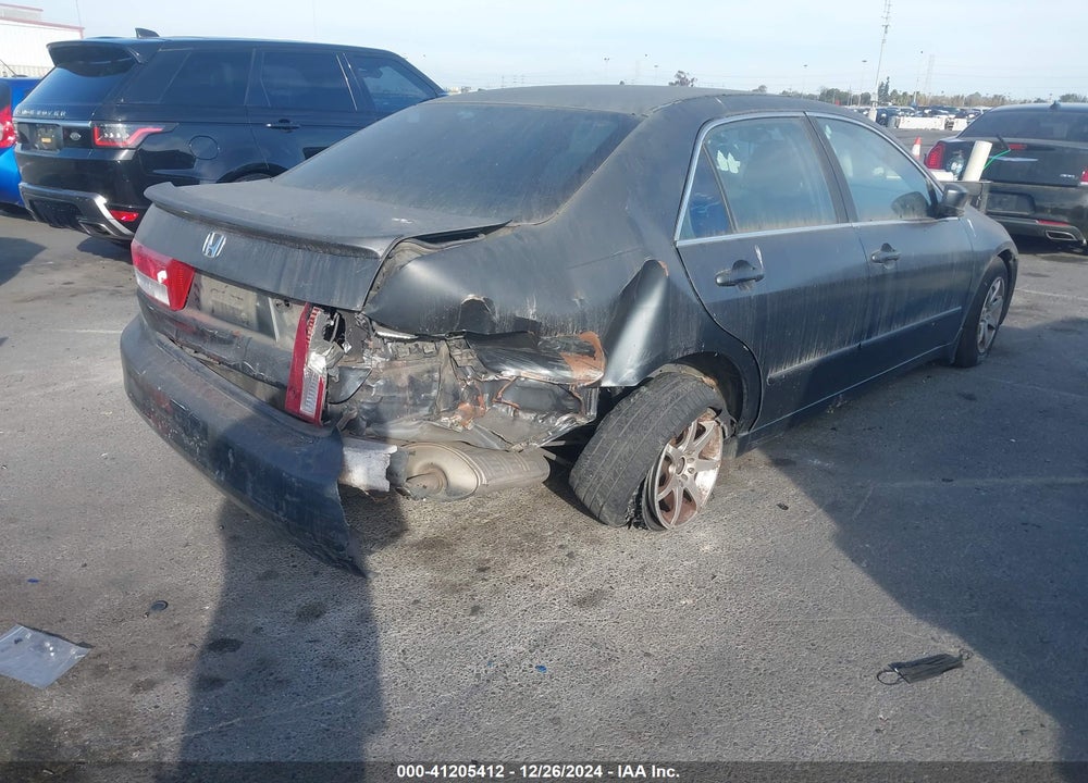 2003 HONDA ACCORD 2.4 LX VIN: JHMCM56393C003528