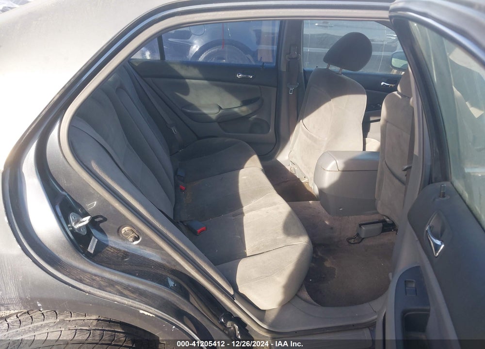 2003 HONDA ACCORD 2.4 LX VIN: JHMCM56393C003528