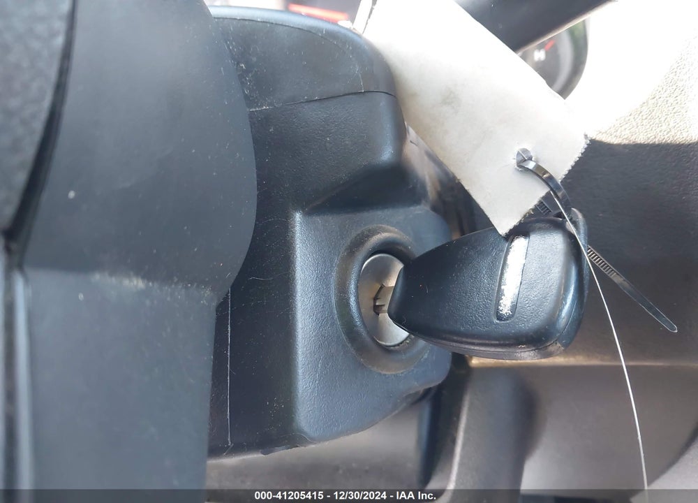 2013 JEEP COMPASS LATITUDE VIN: 1C4NJDEB9DD246113