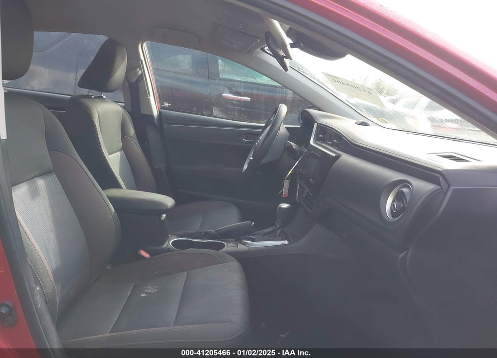 2018 TOYOTA COROLLA VIN: 2T1BURHE1JC055615