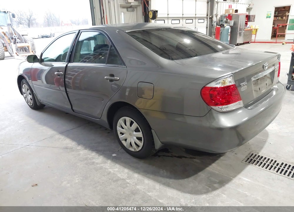 2005 TOYOTA CAMRY LE VIN: 4T1BE32K45U612692