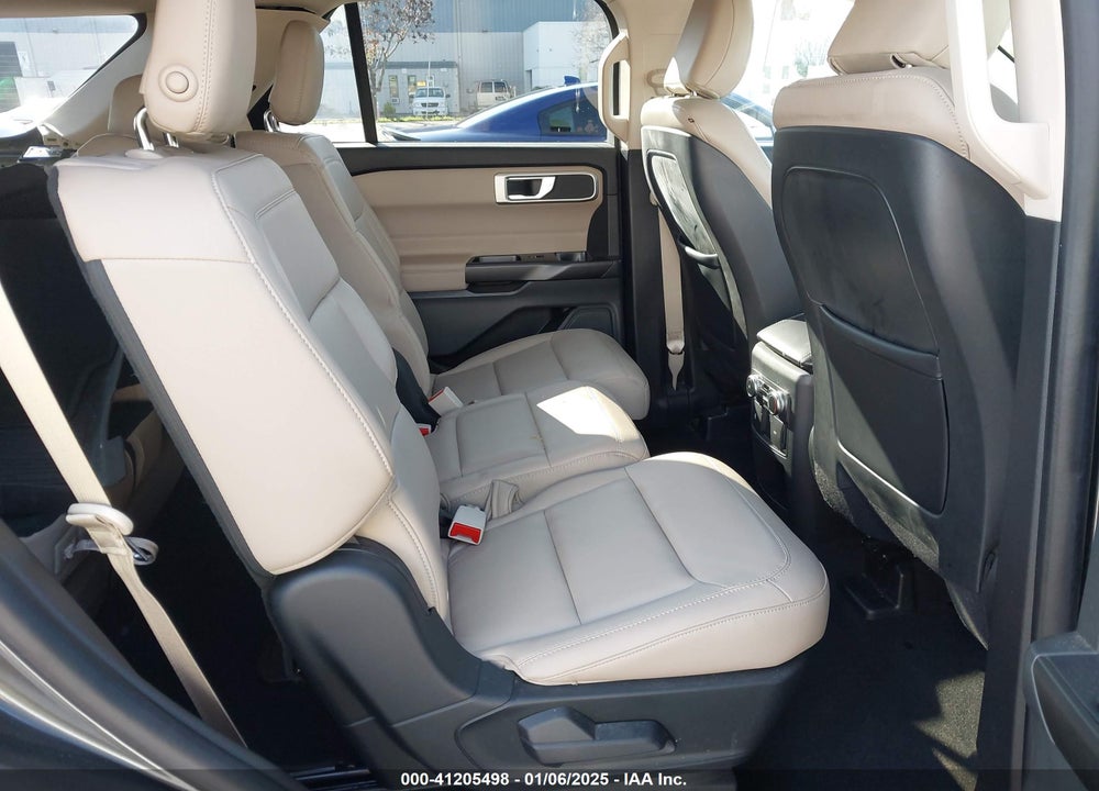 2020 FORD EXPLORER XLT VIN: 1FMSK8DH8LGB76979