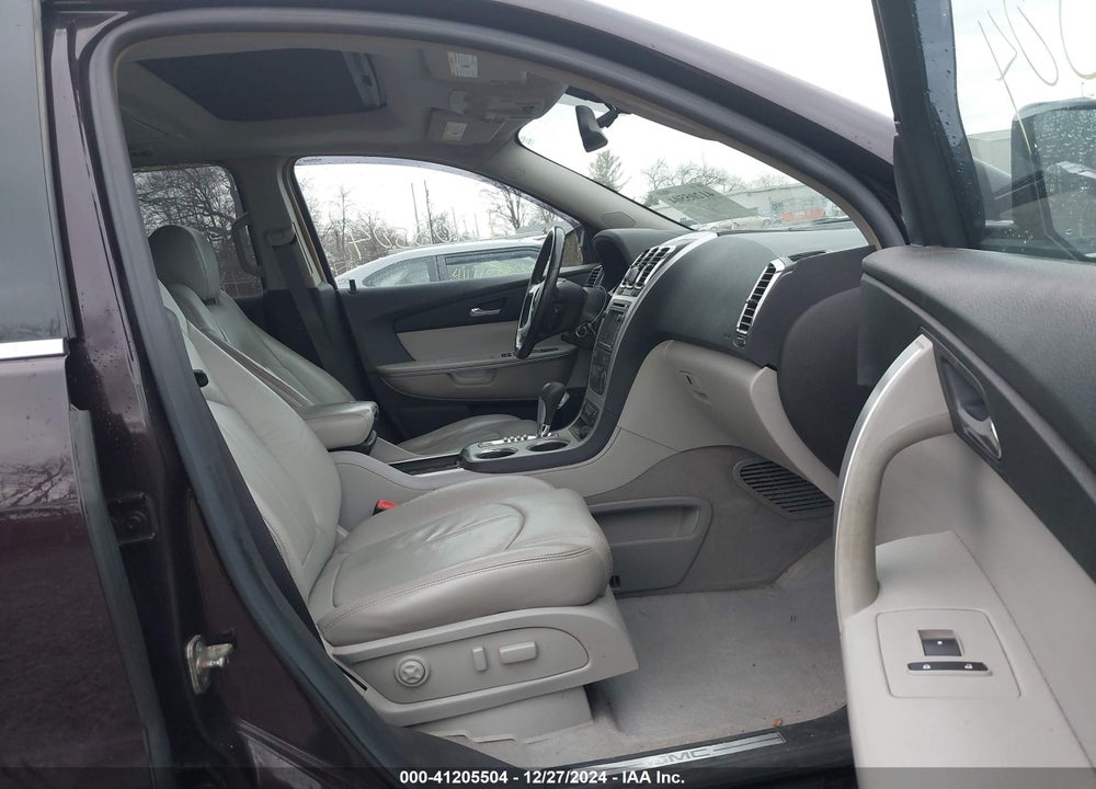 2008 GMC ACADIA SLT-2 VIN: 1GKEV33708J221772