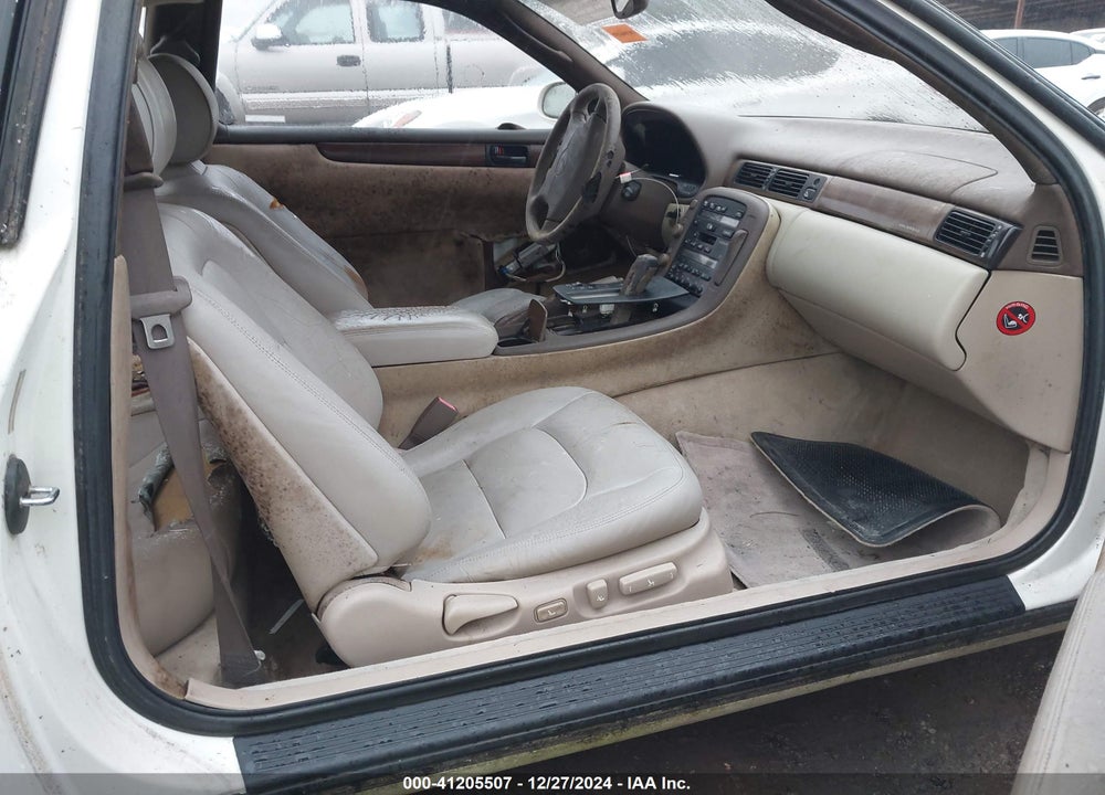 1996 LEXUS SC 300 VIN: JT8CD32ZXT0033623