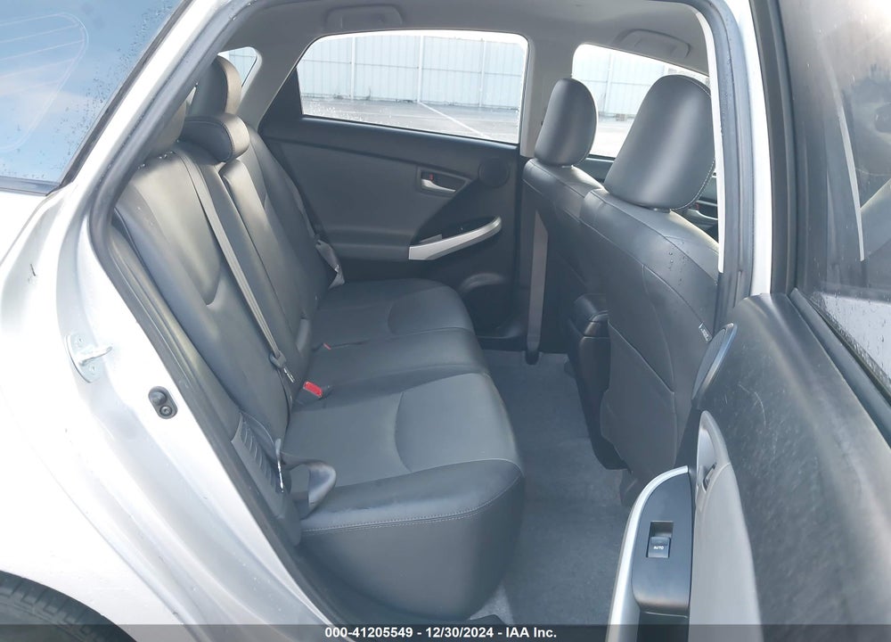 2015 TOYOTA PRIUS VIN: JTDKN3DU1F2002328