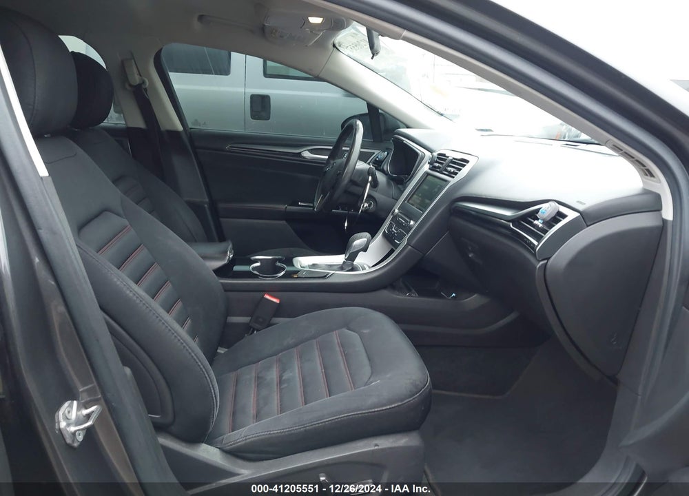 2016 FORD FUSION VIN: 3FA6P0H73GR143211