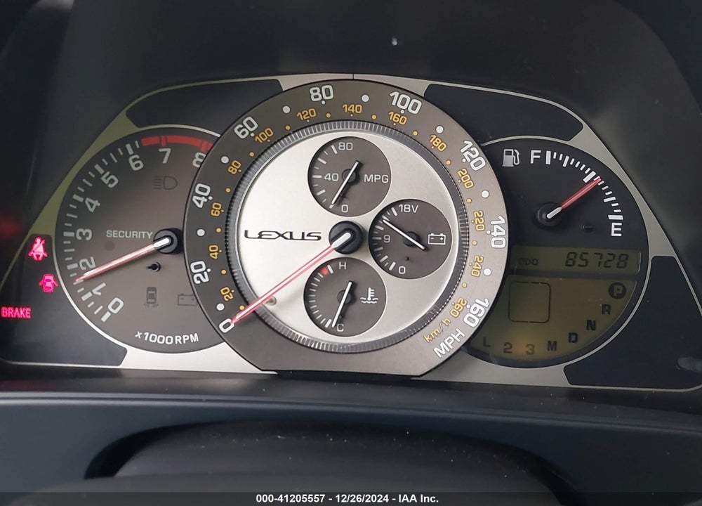 2004 LEXUS IS 300 VIN: JTHBD192X40082198