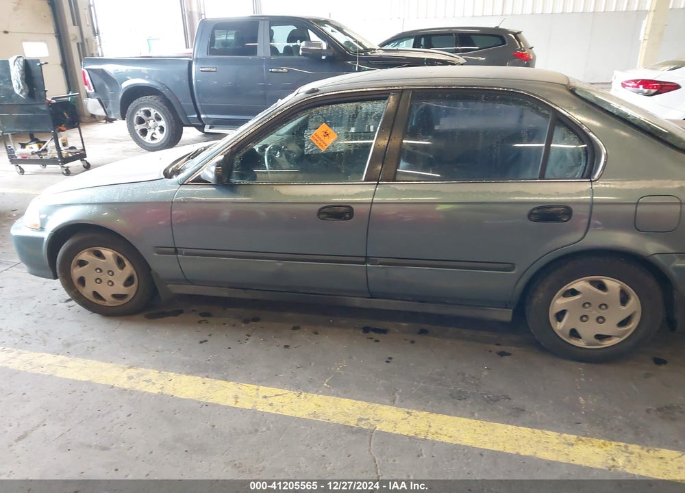 1997 HONDA CIVIC LX VIN: 2HGEJ6673VH525858