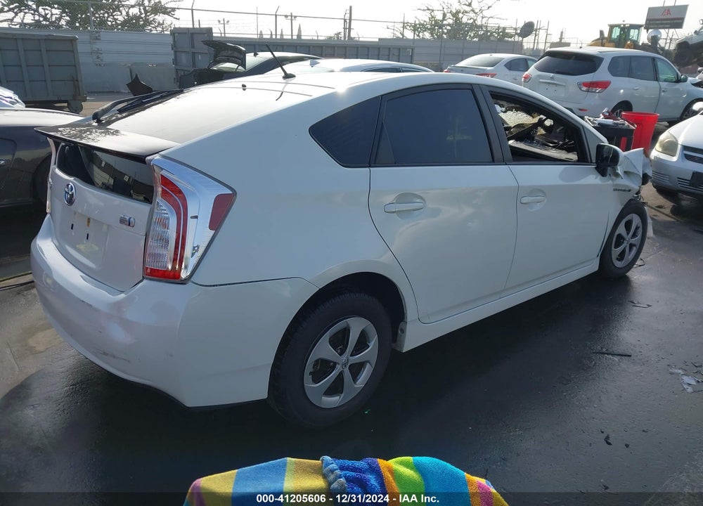 2015 TOYOTA PRIUS TWO VIN: JTDKN3DU0F1891418