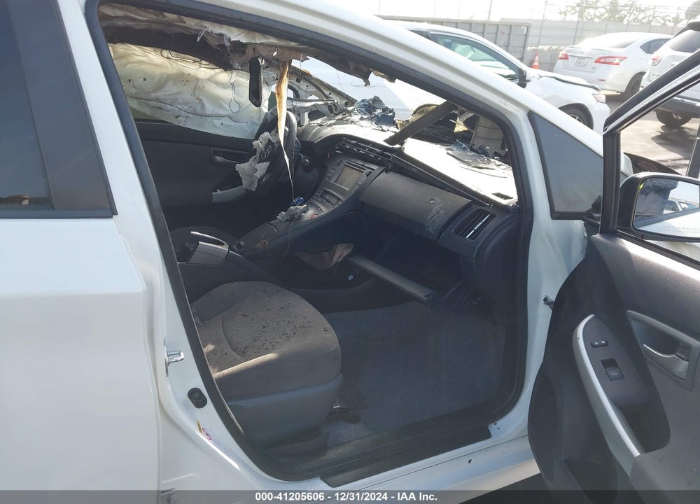 2015 TOYOTA PRIUS TWO VIN: JTDKN3DU0F1891418