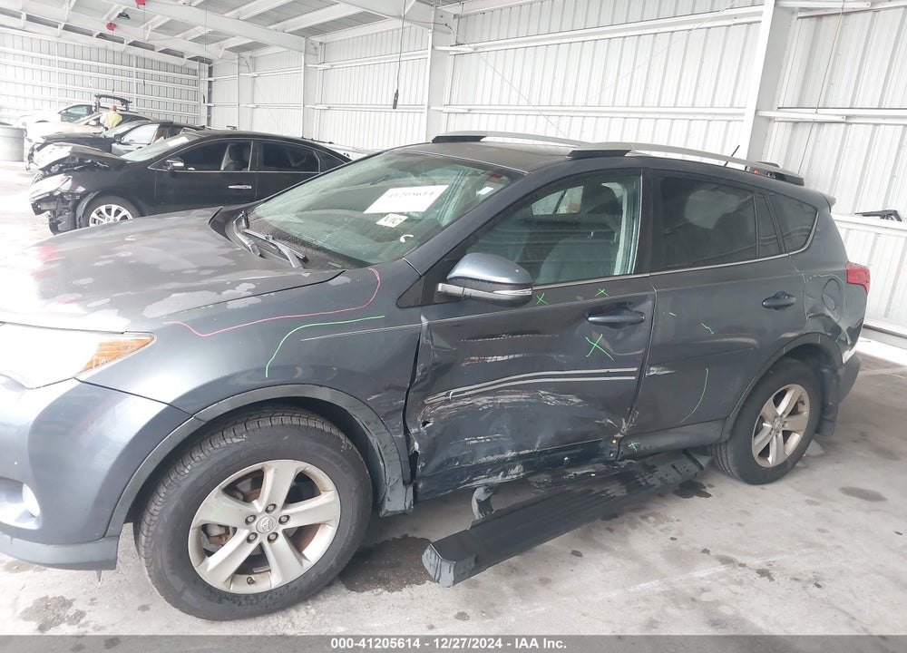 2013 TOYOTA RAV4 XLE VIN: 2T3WFREV7DW048498