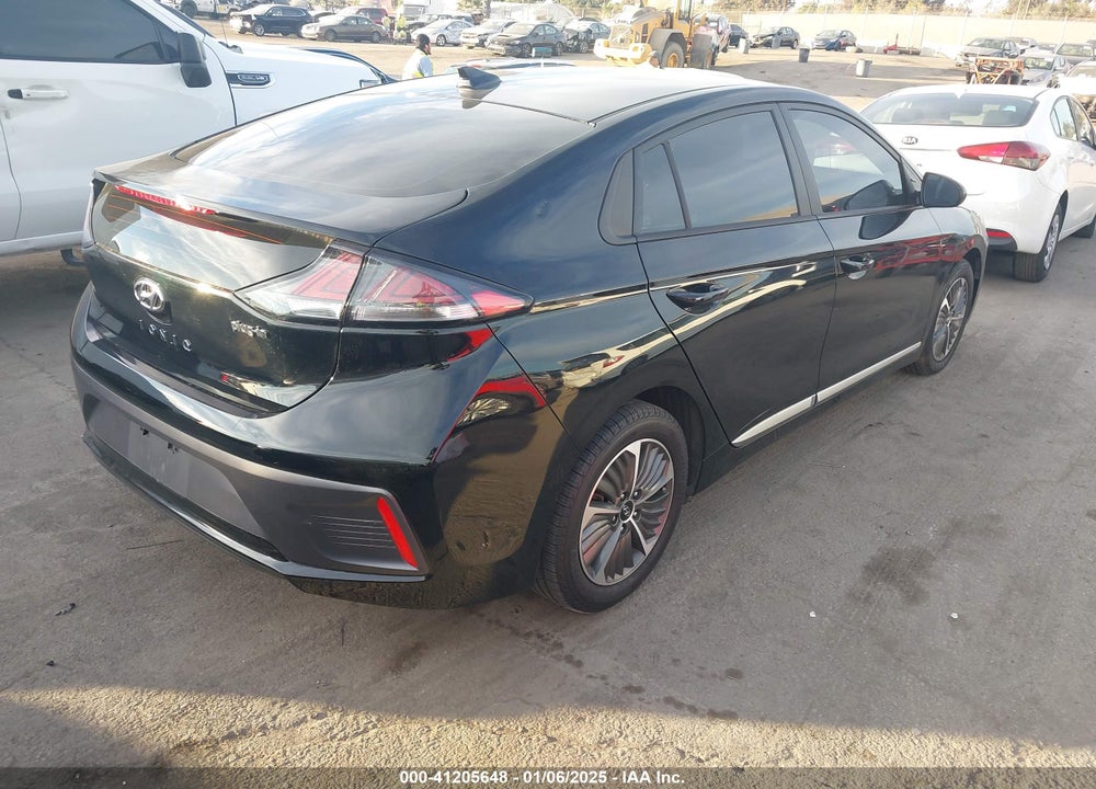 2022 HYUNDAI IONIQ PLUG-IN HYBRID VIN: KMHC65LD1NU268798