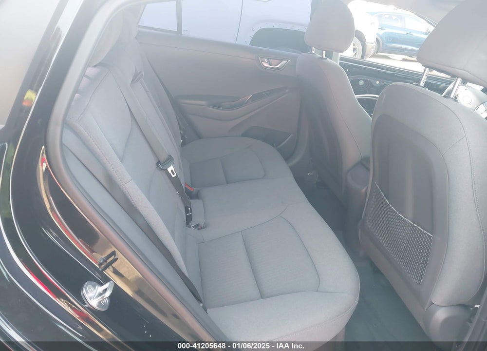 2022 HYUNDAI IONIQ PLUG-IN HYBRID VIN: KMHC65LD1NU268798