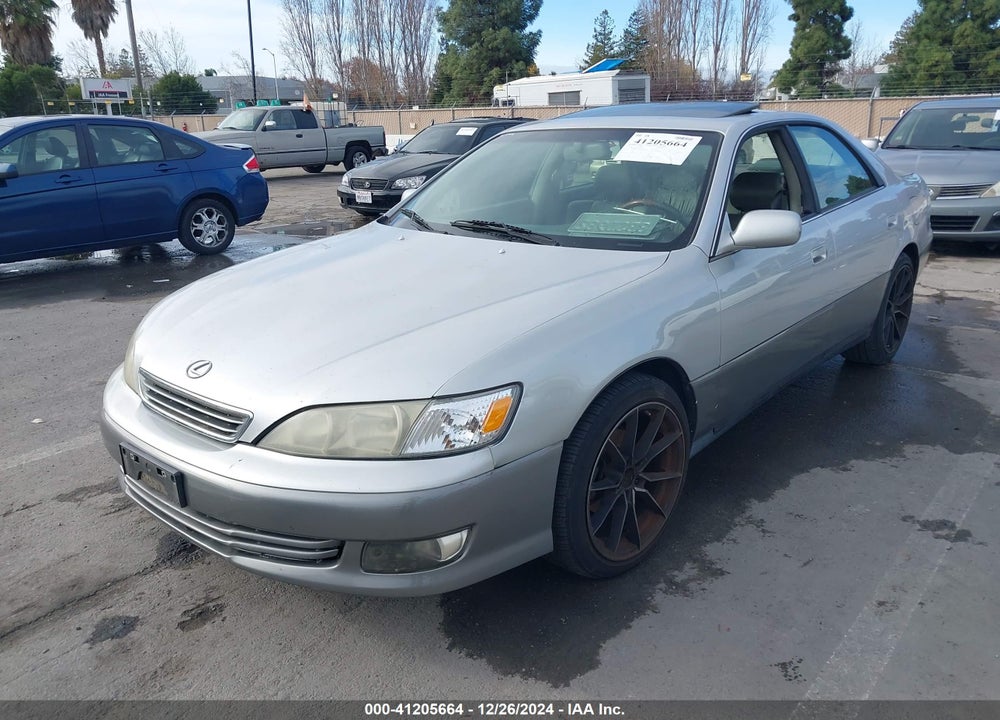 2001 LEXUS ES 300 VIN: JT8BF28G810338430