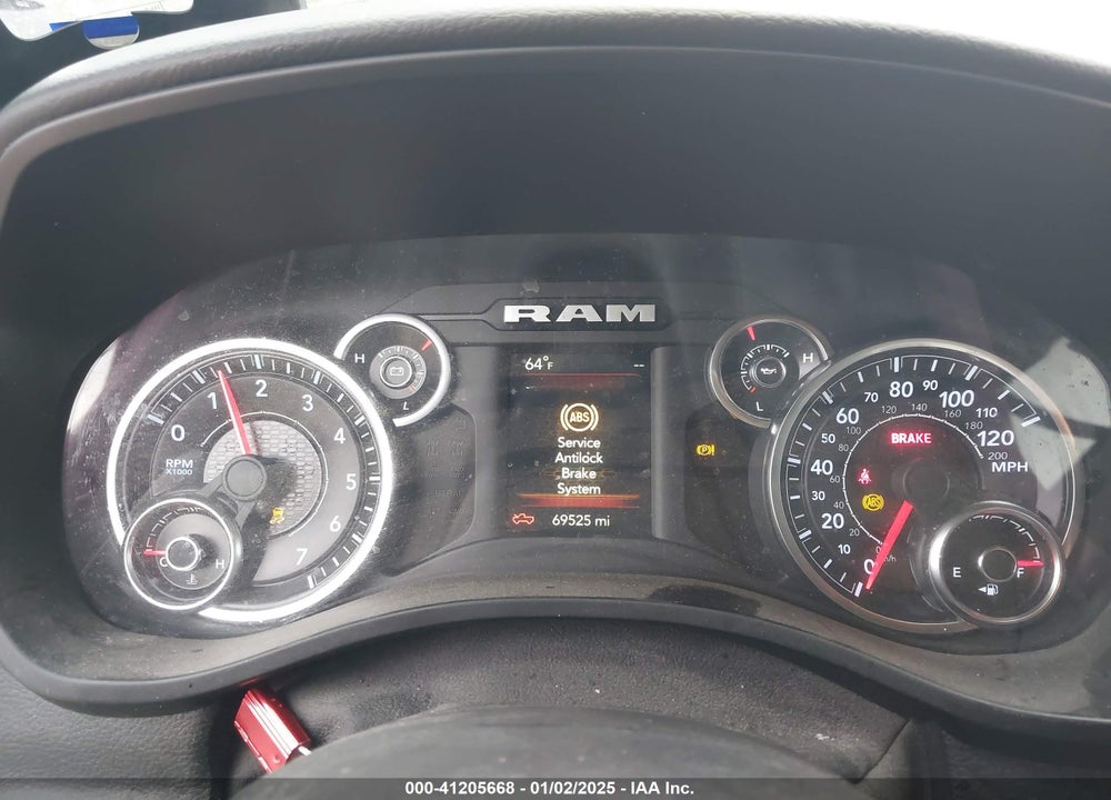 2019 RAM 1500 VIN: 1C6RREFT5KN891217