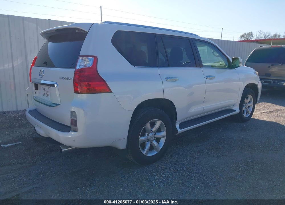 2011 LEXUS GX 460 VIN: JTJBM7FX8B5028559