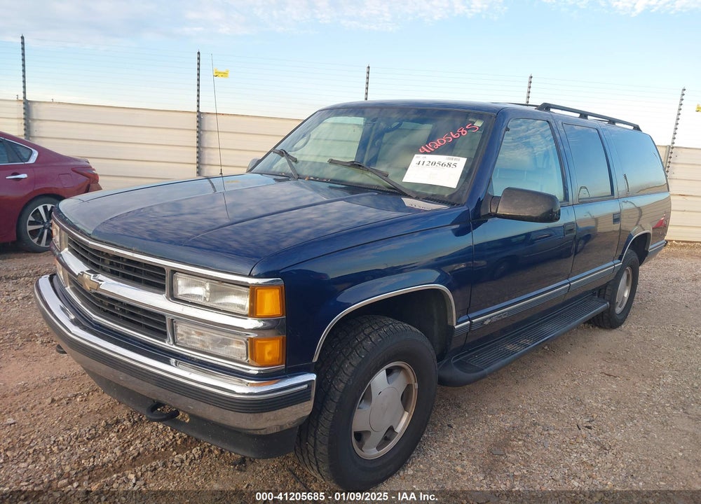 1998 CHEVROLET SUBURBAN 1500 VIN: 3GNFK16R9WG148739