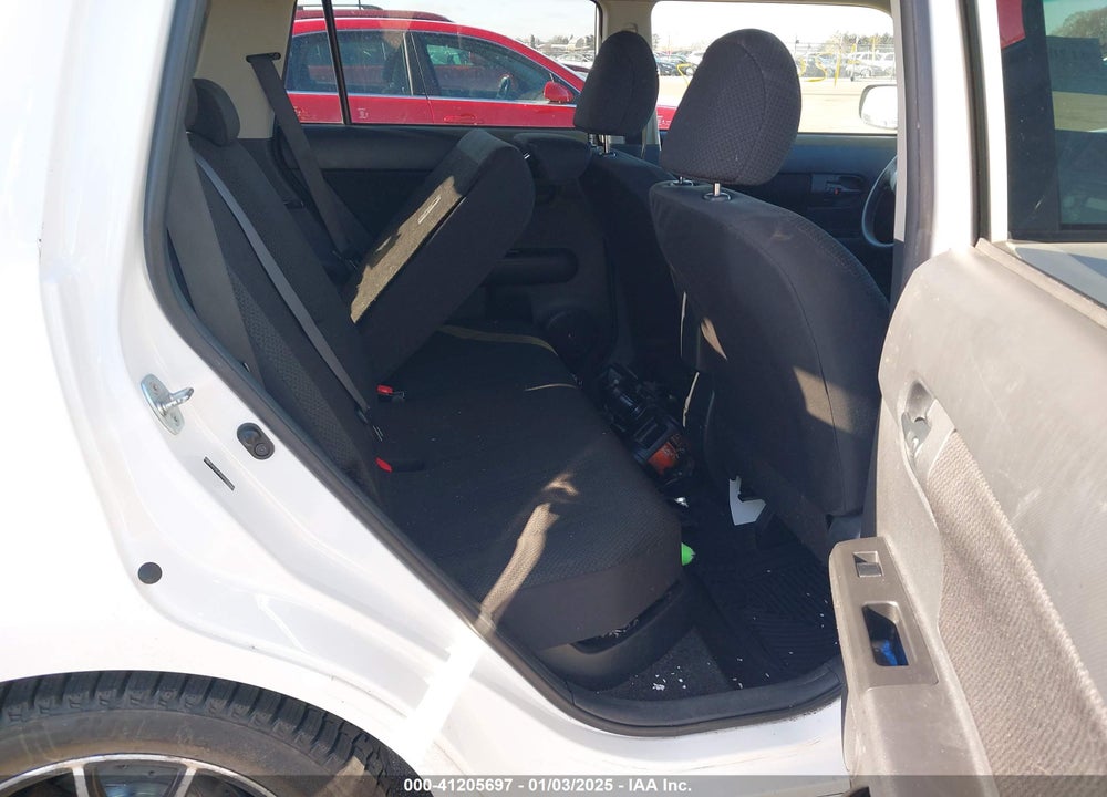 2010 SCION XB VIN: JTLZE4FE6A1103989