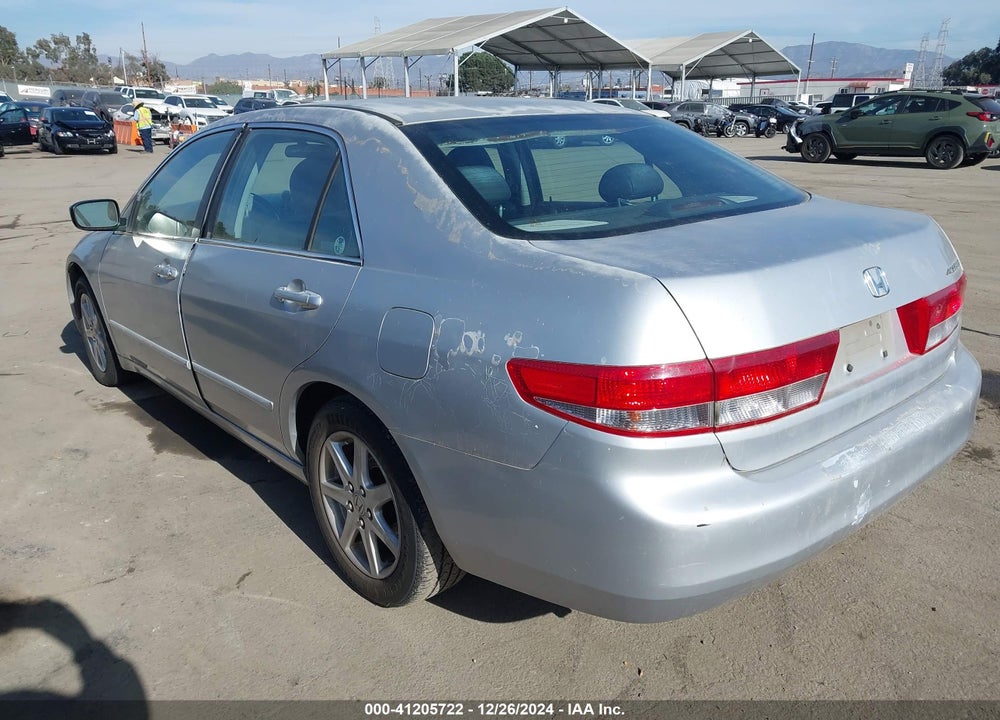 2003 HONDA ACCORD 3.0 EX VIN: 1HGCM66533A003420
