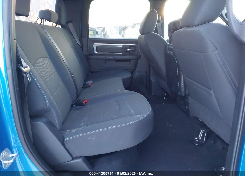 2024 RAM 1500 CLASSIC WARLOCK 4X4 5'7 BOX VIN: 1C6RR7LG4RS149132