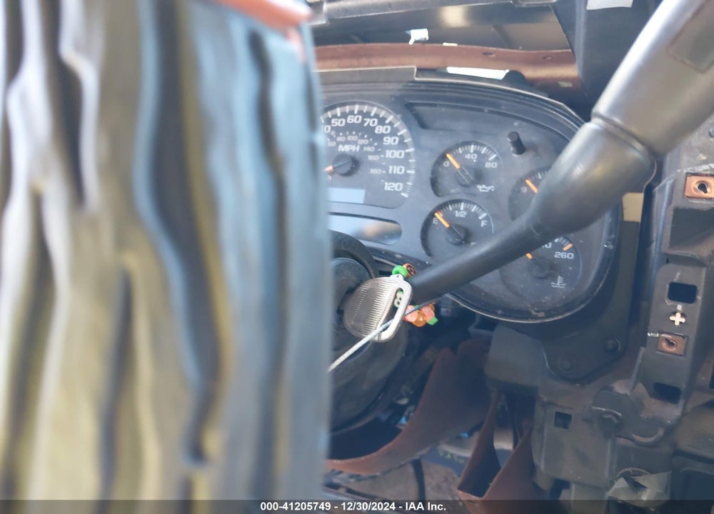 2003 CHEVROLET SILVERADO 1500 LS VIN: 1GCEK19T73E126057
