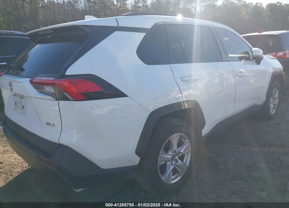 2020 TOYOTA RAV4 XLE VIN: 2T3W1RFV5LW065053