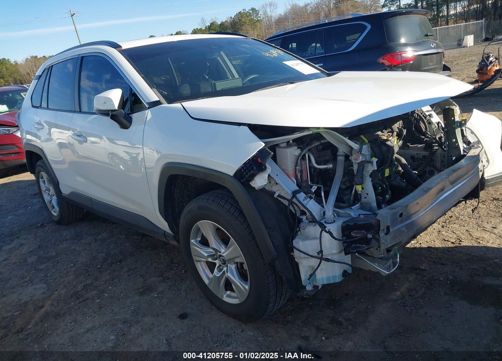 2020 TOYOTA RAV4 XLE VIN: 2T3W1RFV5LW065053
