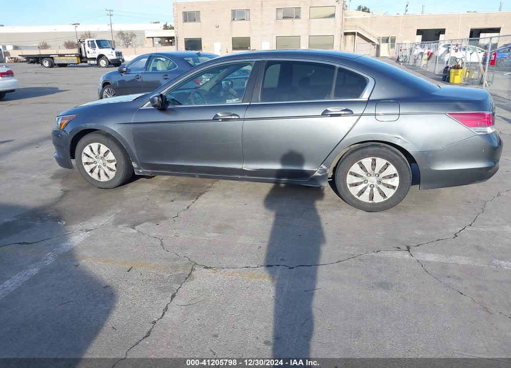2010 HONDA ACCORD 2.4 LX VIN: 1HGCP2F39AA035820
