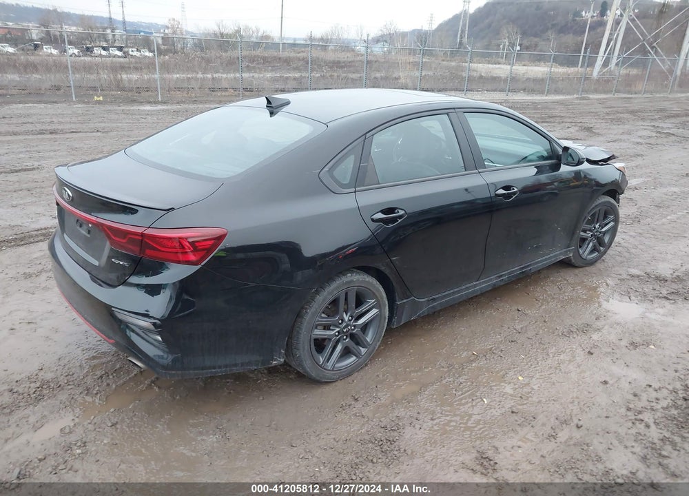 2021 KIA FORTE GT LINE VIN: 3KPF34AD2ME272718