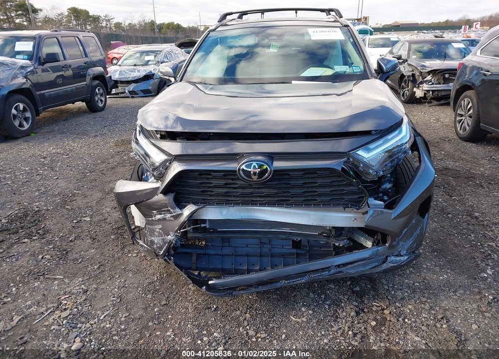 2024 TOYOTA RAV4 XLE VIN: 2T3P1RFV4RC456354