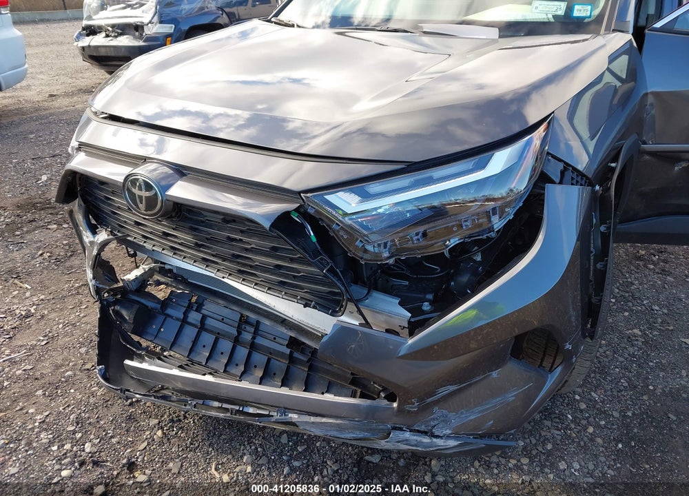 2024 TOYOTA RAV4 XLE VIN: 2T3P1RFV4RC456354