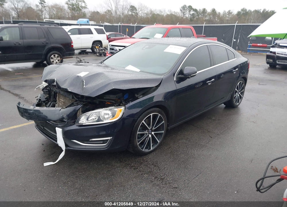 2016 VOLVO S60 T5 DRIVE-E PREMIER VIN: YV126MFK5G2408882
