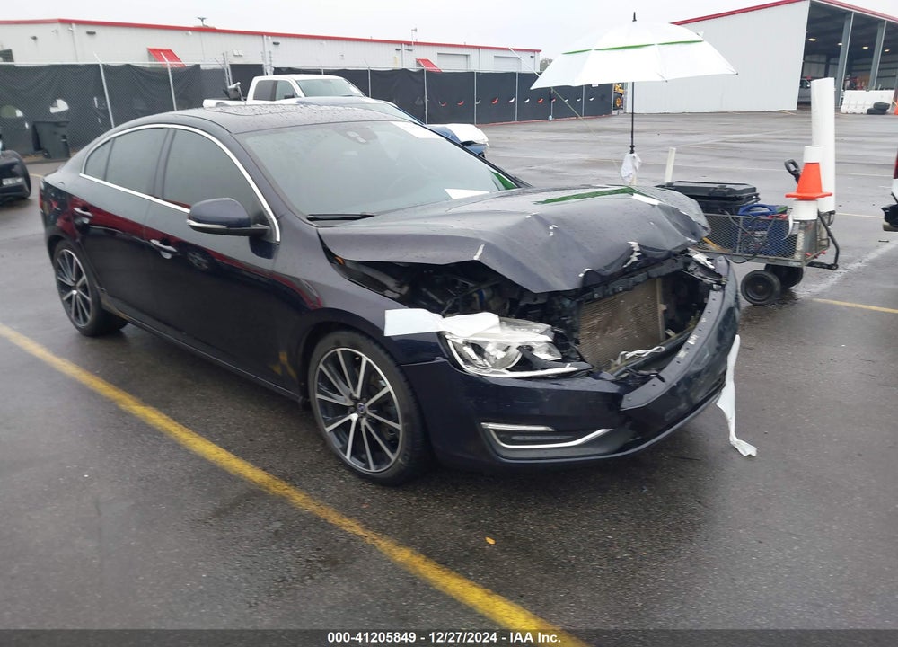 2016 VOLVO S60 T5 DRIVE-E PREMIER VIN: YV126MFK5G2408882