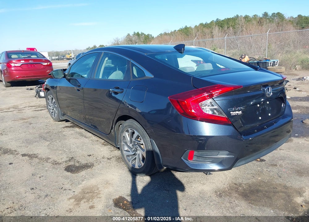 2018 HONDA CIVIC VIN: 2HGFC2F74JH567103