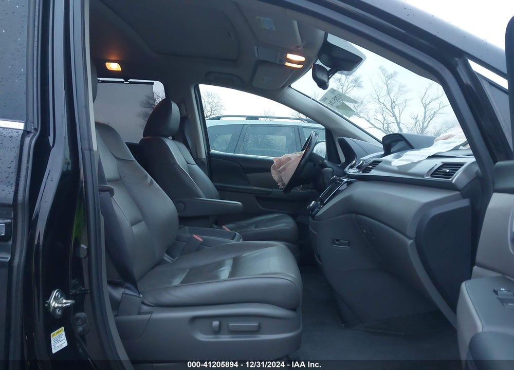 2016 HONDA ODYSSEY VIN: 5FNRL5H69GB073688