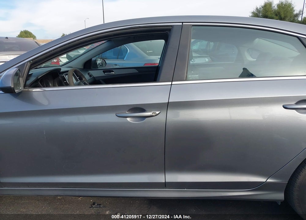 2018 HYUNDAI SONATA SE VIN: 5NPE24AF5JH674398