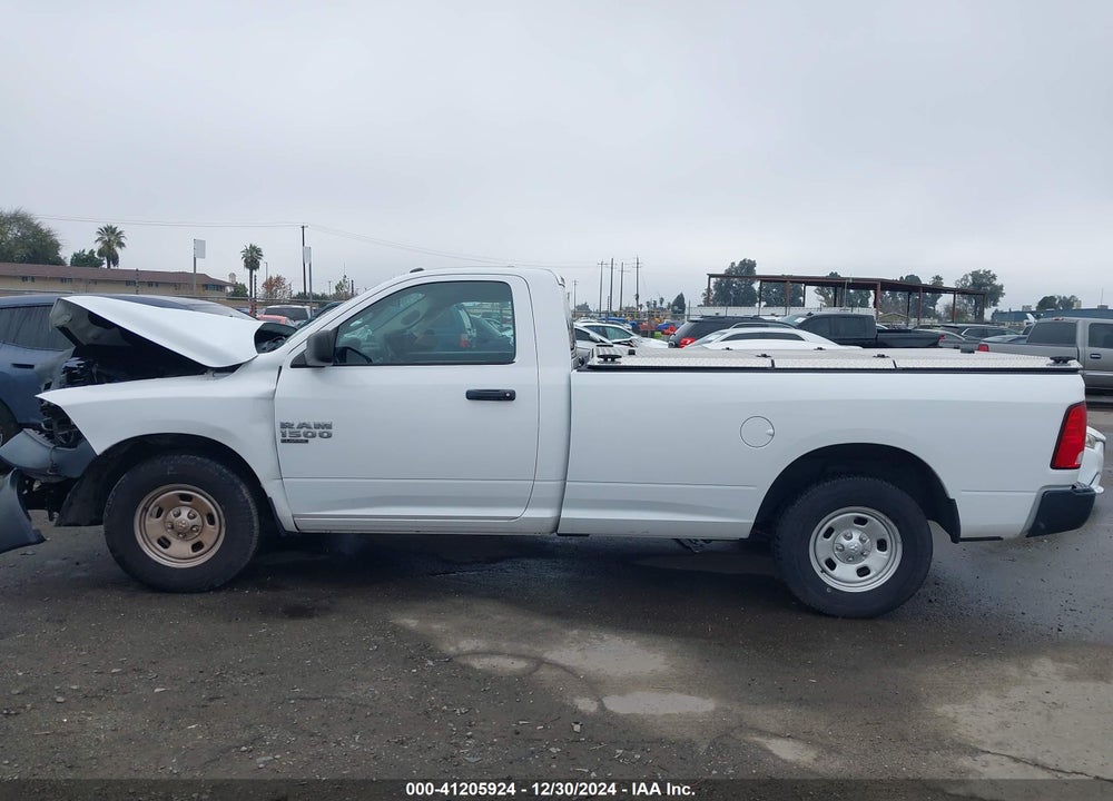 2019 RAM 1500 CLASSIC VIN: 3C6JR6DG1KG512277